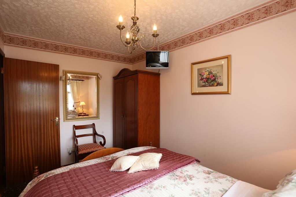 Sleepy Hollow B&B Ballymena Room photo